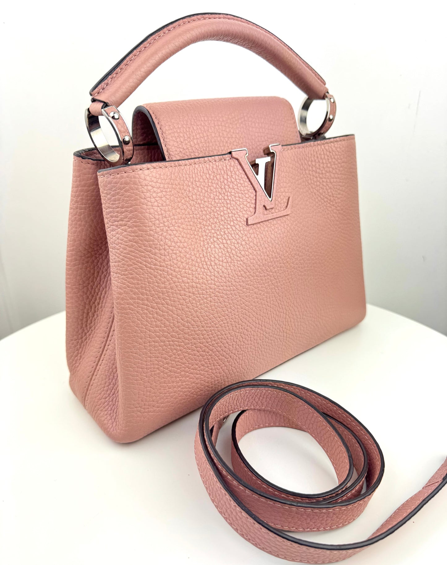 Louis Vuitton Capucines Bag Leather BB