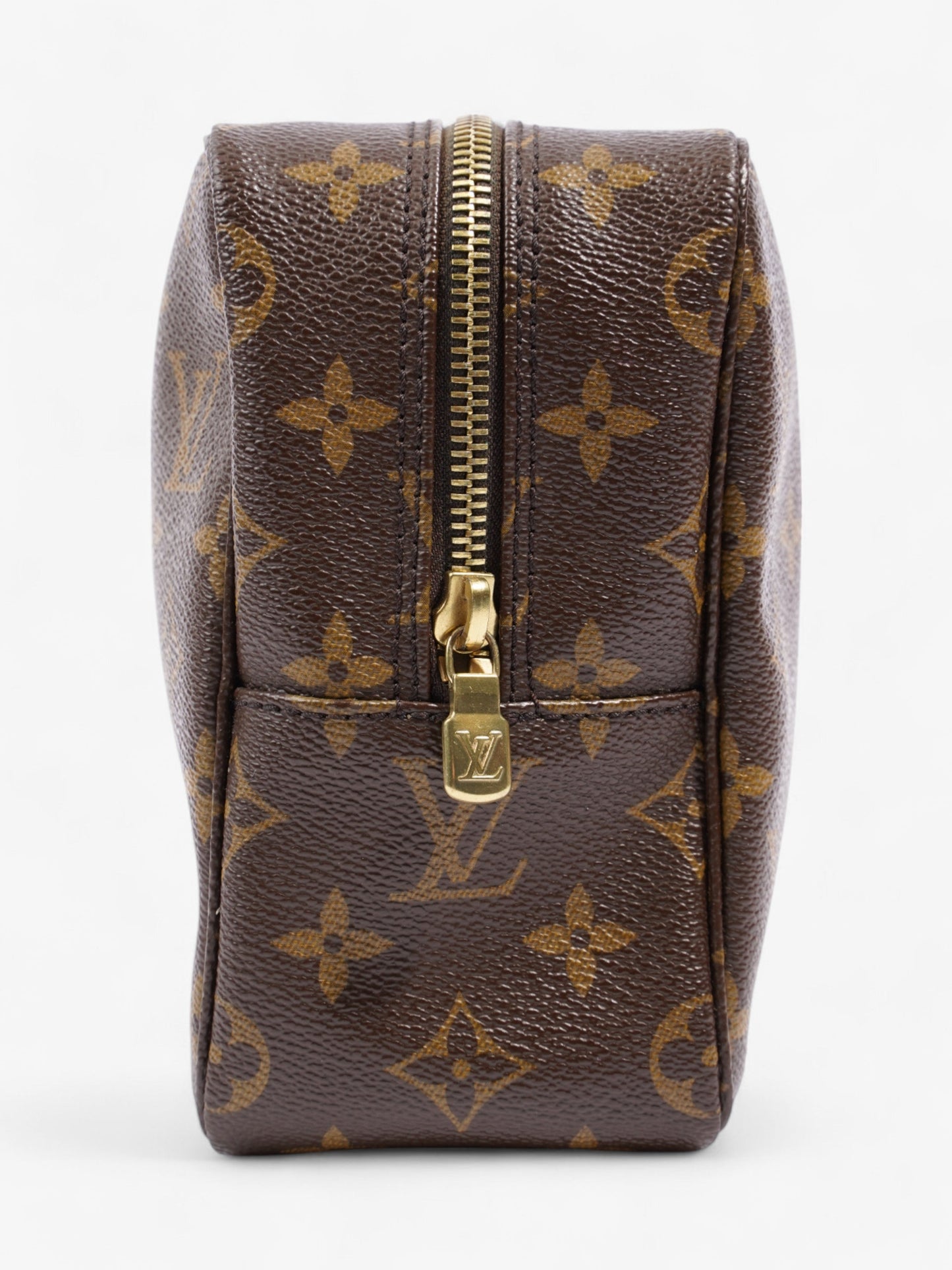 Louis Vuitton Trousse De Toilette Monogram Coated Canvas 28