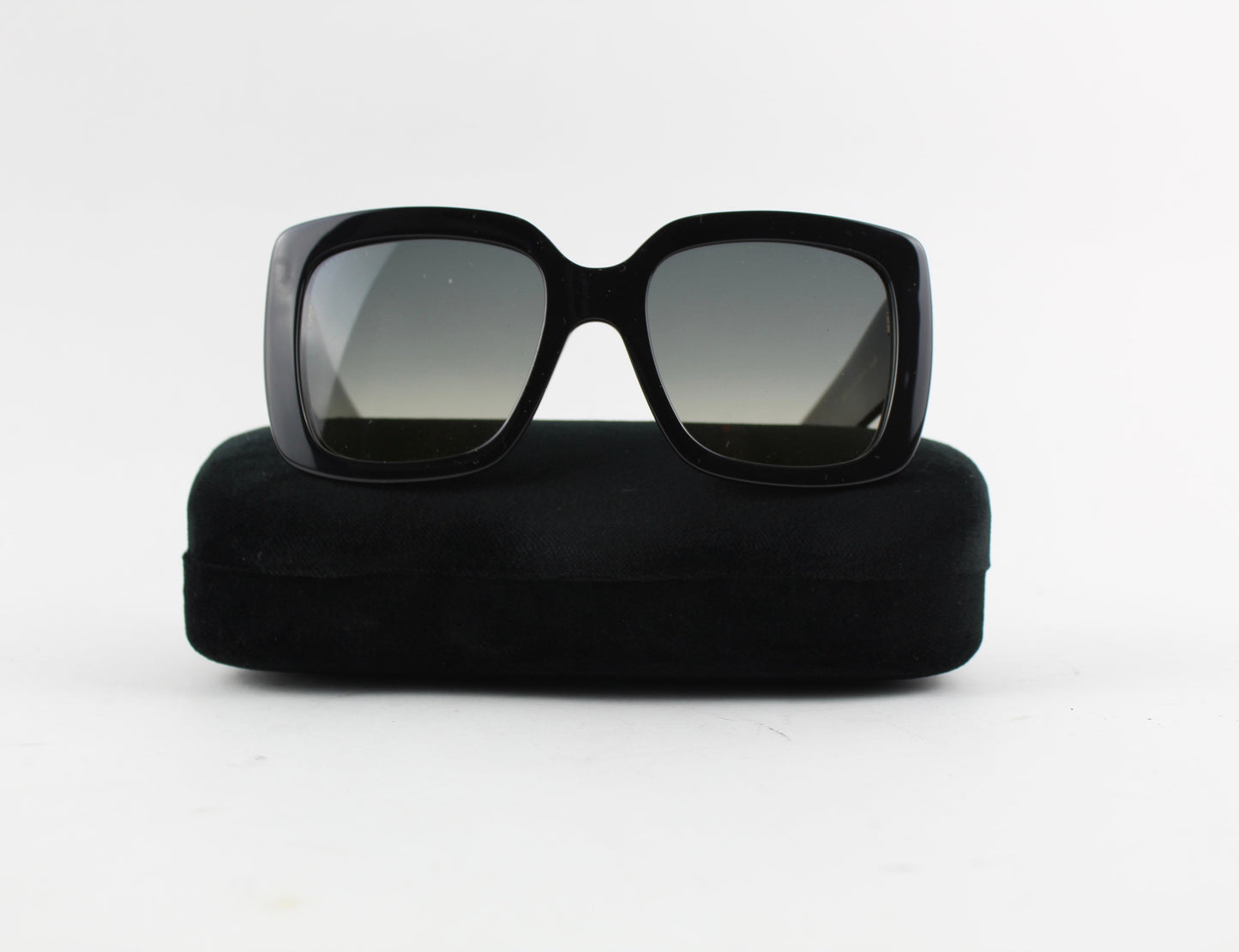 GUCCI SQUARE  SUNGLASSES