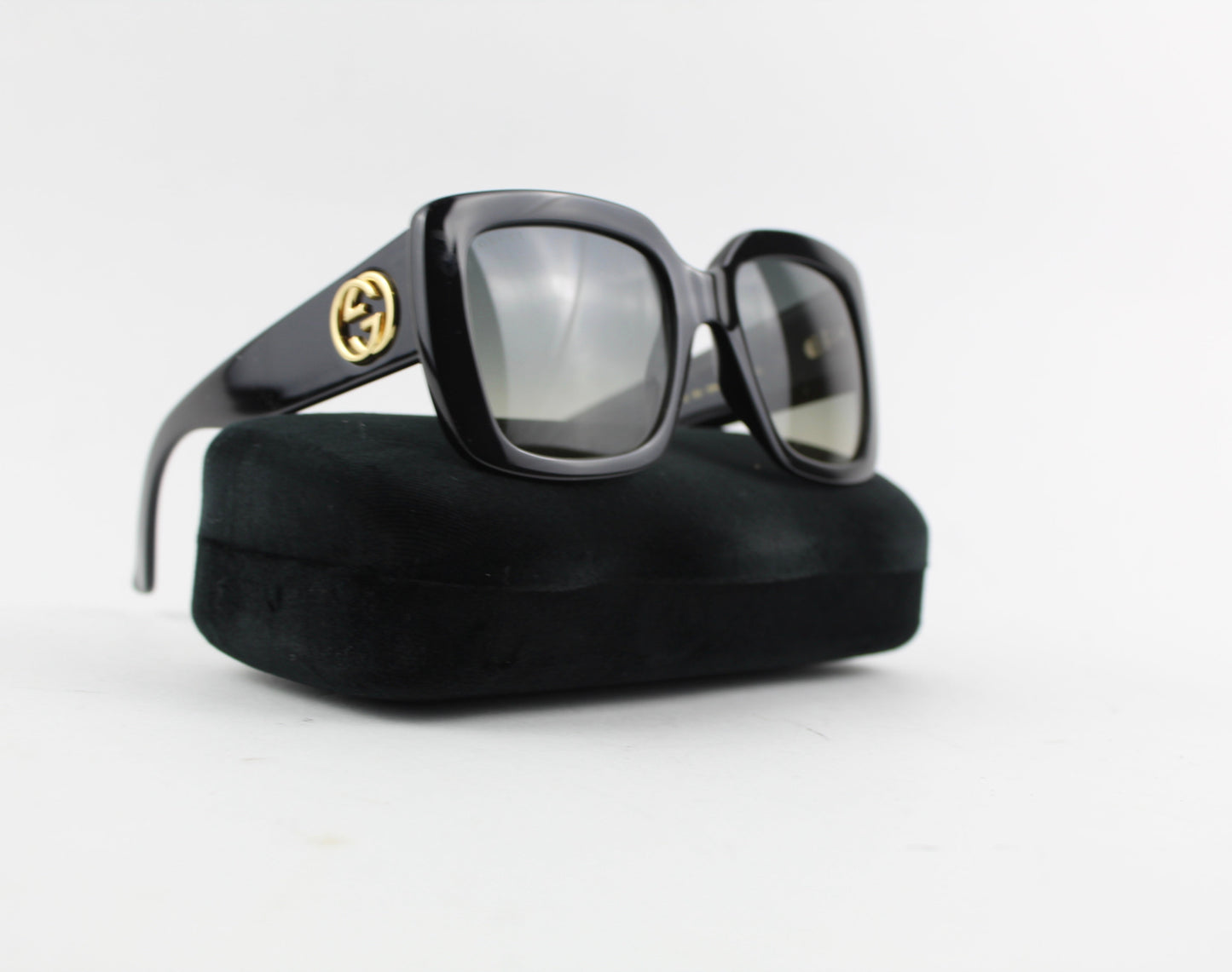 GUCCI SQUARE  SUNGLASSES