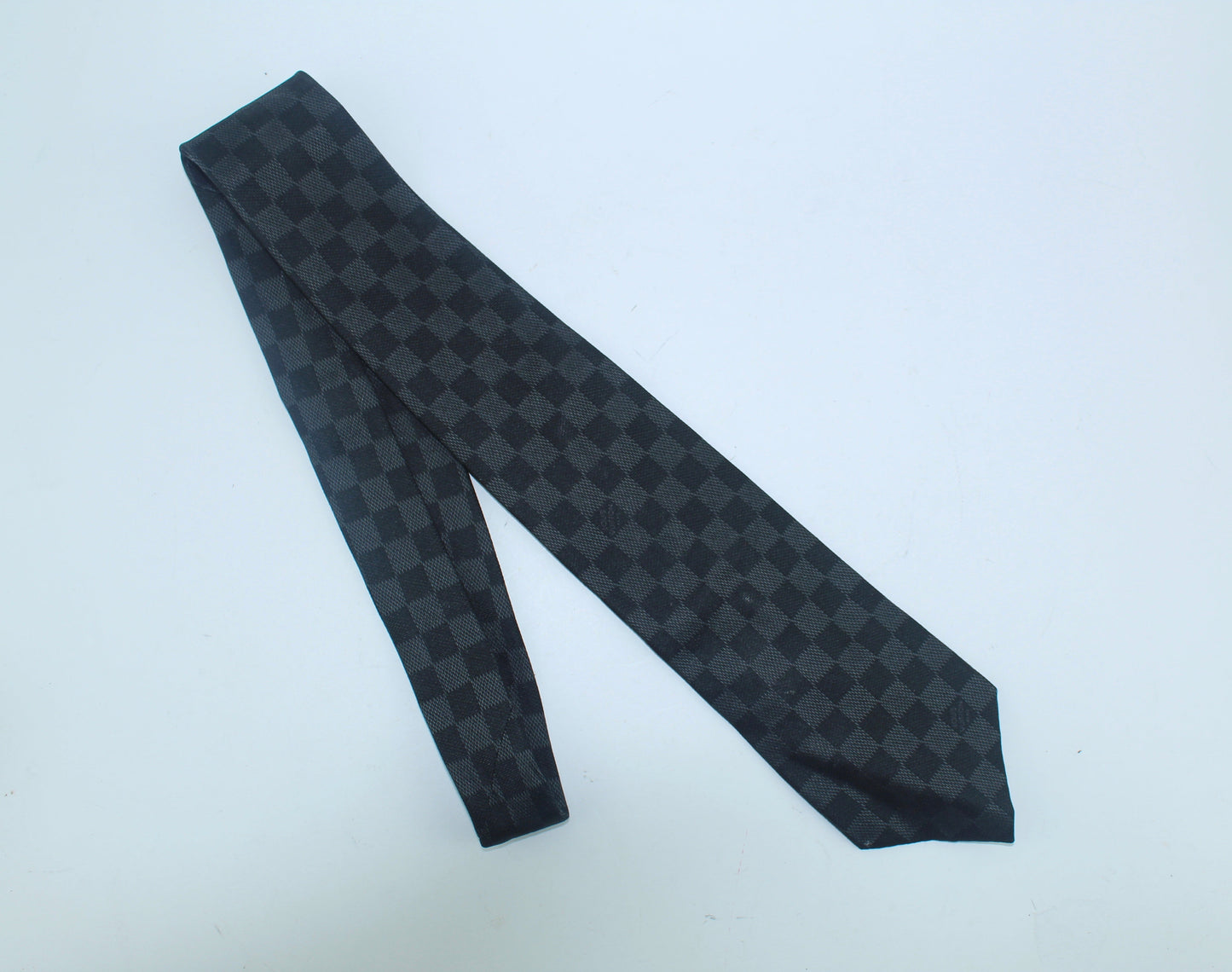 LOUIS VUITTON DAMIER CLASSIQUE TIE