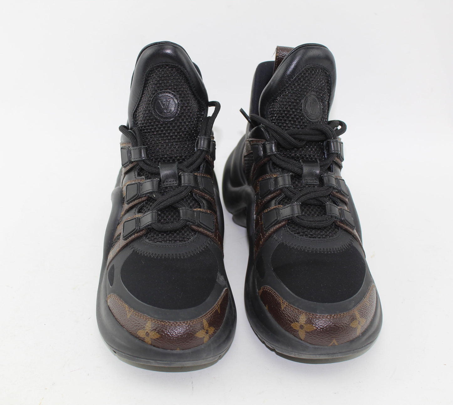 LOUIS VUITTON ARCHLIGHT SNEAKER SIZE 37.5