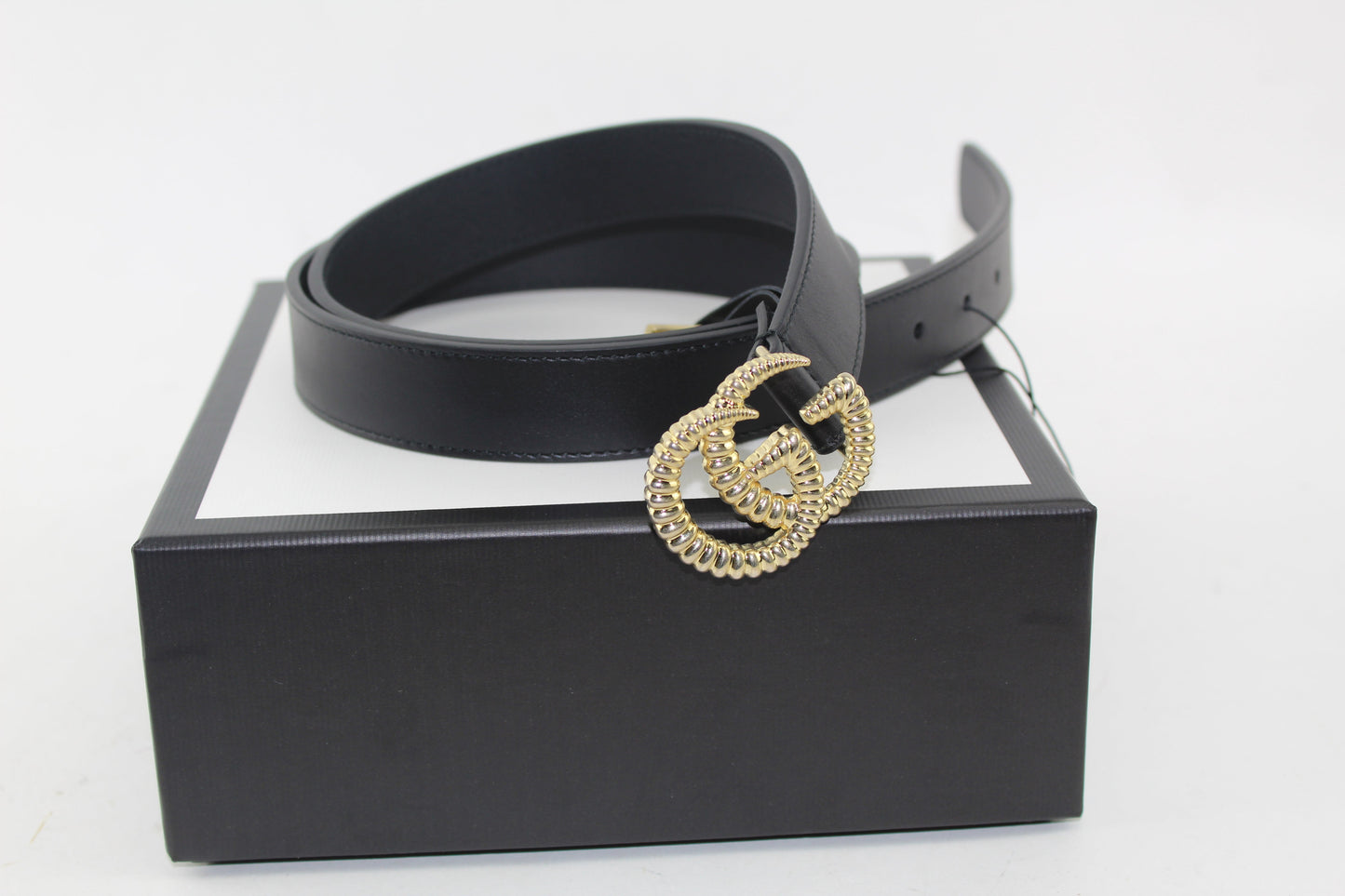 GUCCI LEATHER BELT WITH DOUBLE G BUCKLE