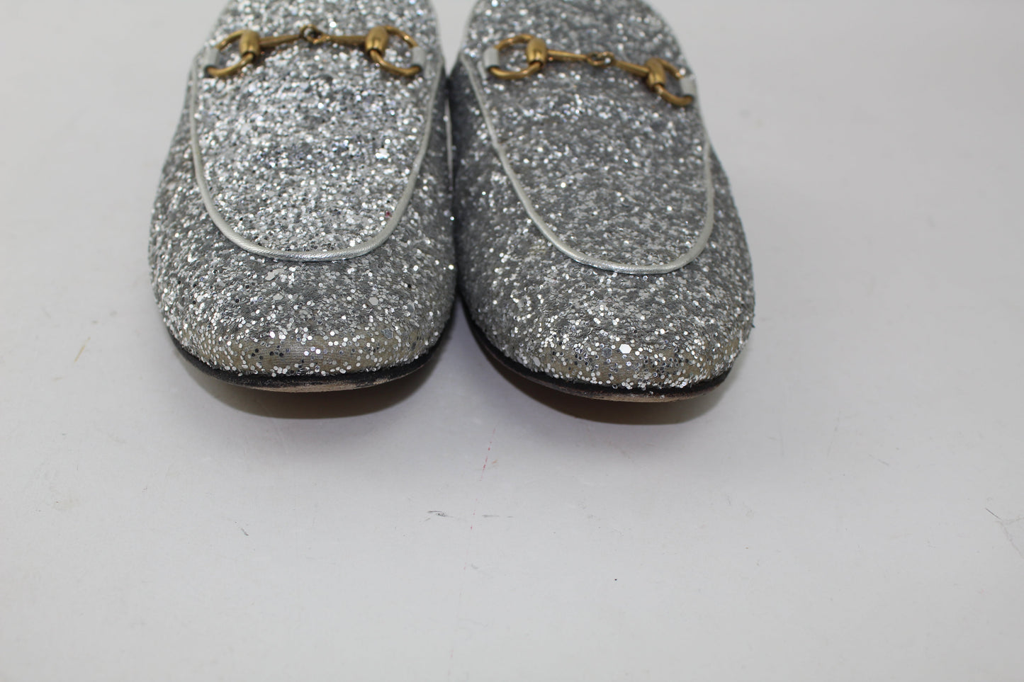GUCCI PRINCETOWN GLITTER SLIPPERS SIZE 38.5