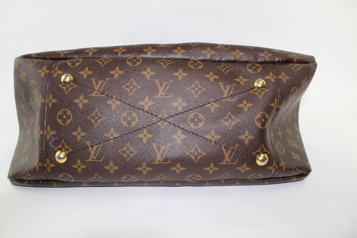 LOUIS VUITTON ARTSY MM