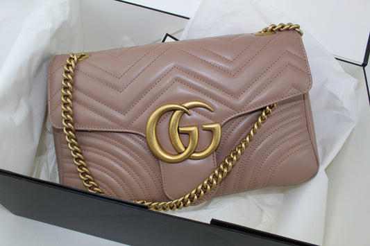 GUCCI GG MARMONT MEDIUM MATELASSÉ SHOULDER BAG