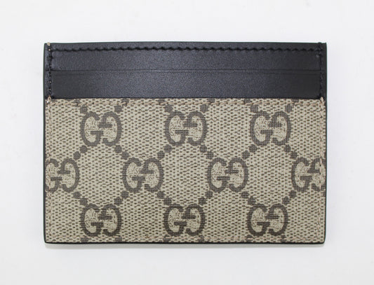 GUCCI TIGER PRINT GG SUPREME CARD CASE