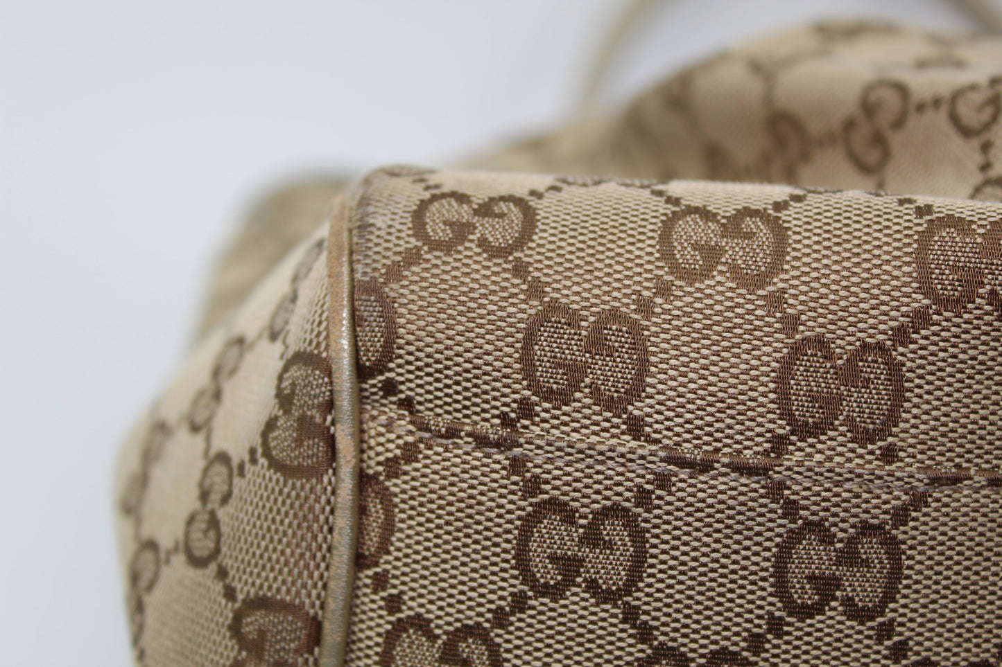 GUCCI SUKEY BAG