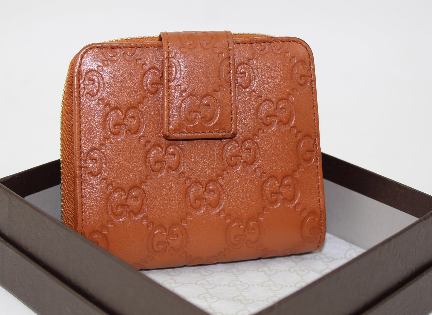 GUCCI LEATHER SIGNATURE WALLET