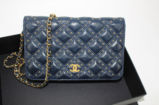 CHANEL WALLET ON CHAIN