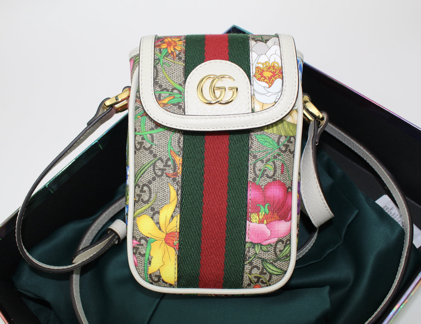 GUCCI OPHIDIA GG FLORA PHONE CASE CROSSBODY BAG