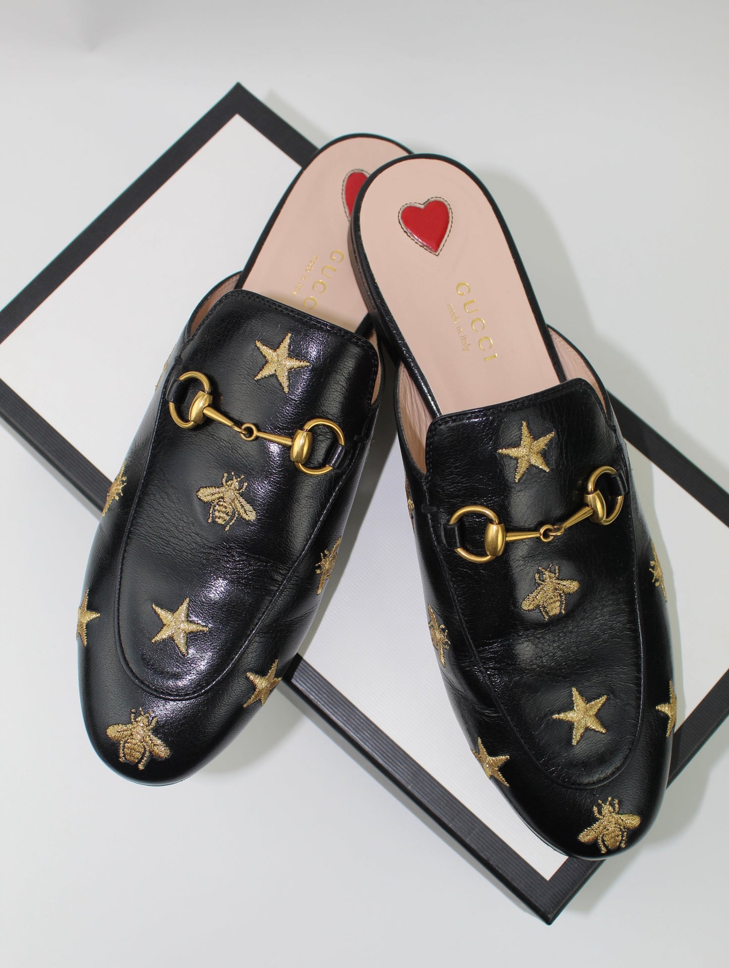 GUCCI PRINCETOWN EMBROIDERED LEATHER SLIPPER