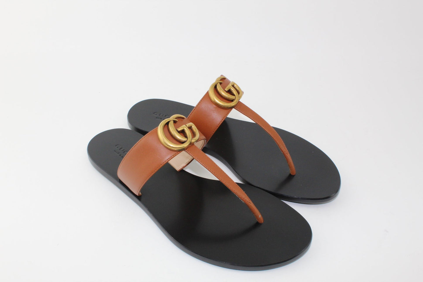Gucci Thong Sandal Cognac