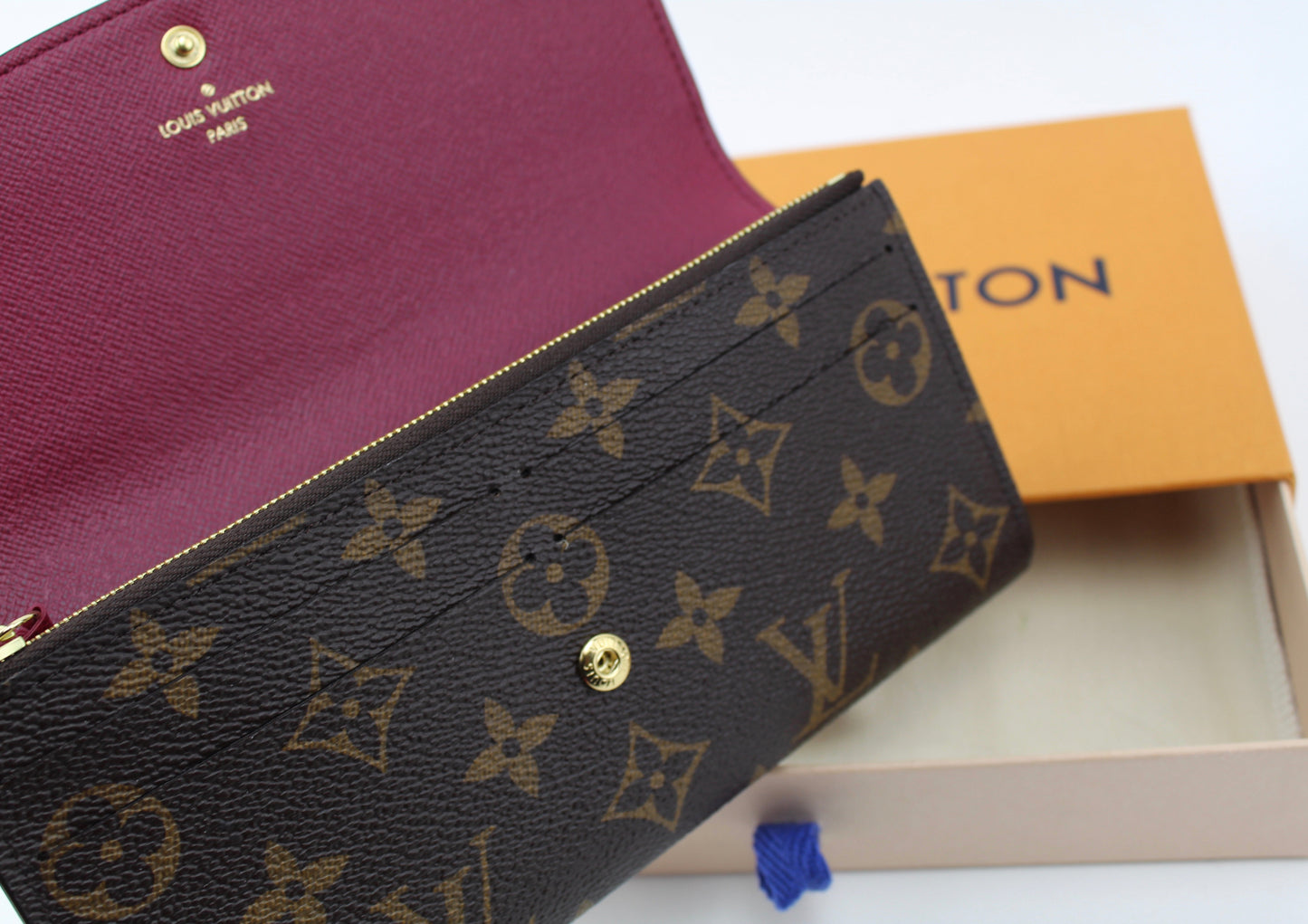 LOUIS VUITTON EMILIE WALLET