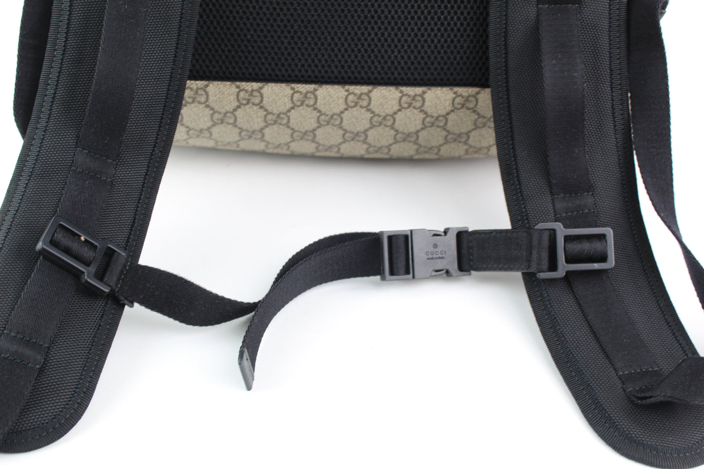 GUCCI GG SUPREME BACKPACK WITH WEB