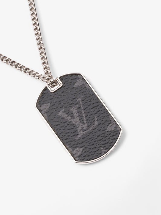 Louis Vuitton Palladium Monogram Locket Necklace Silver / Monogram Silver Sterling One size