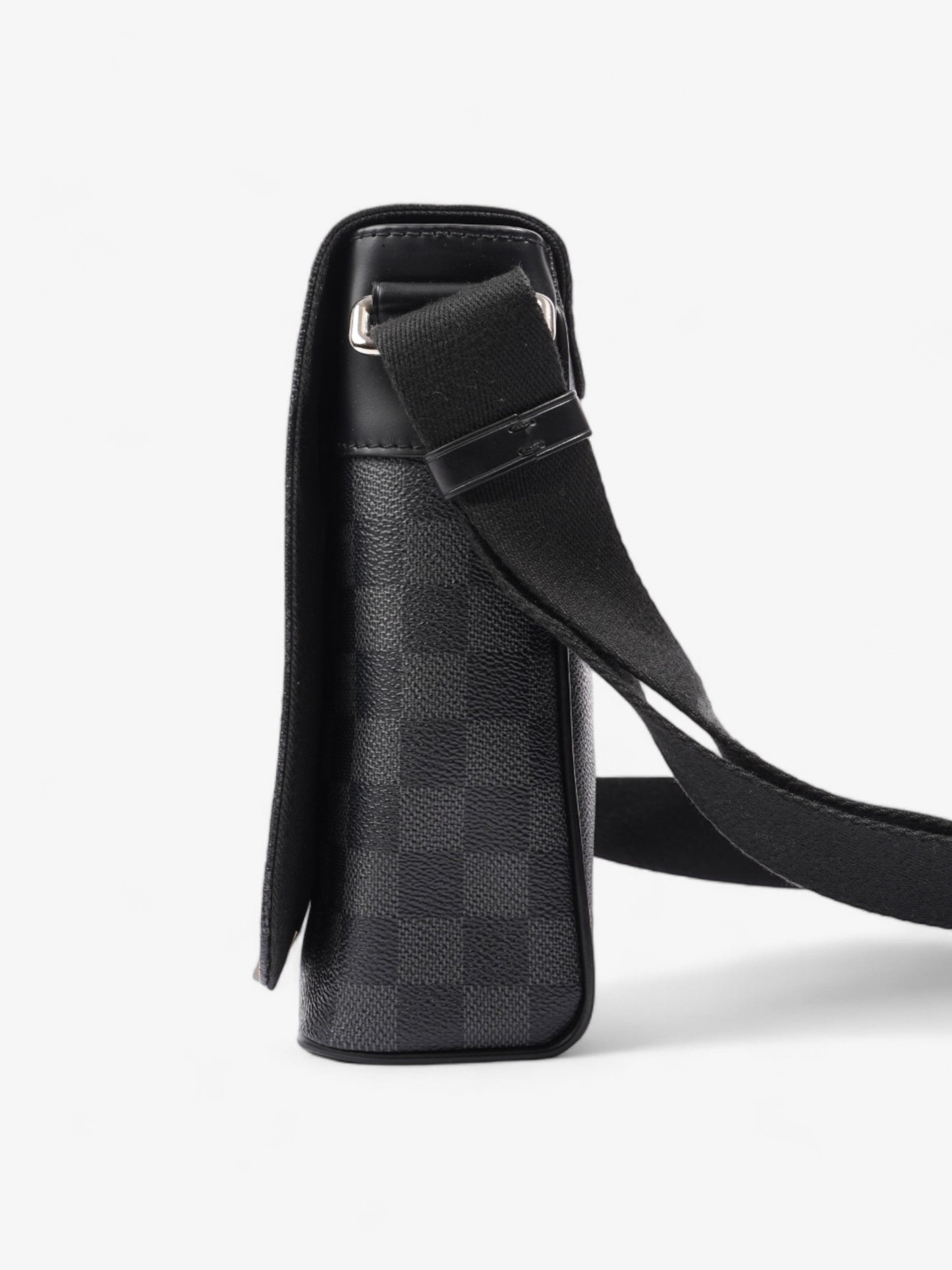 Louis Vuitton District PM  Damier Graphite Coated Canvas