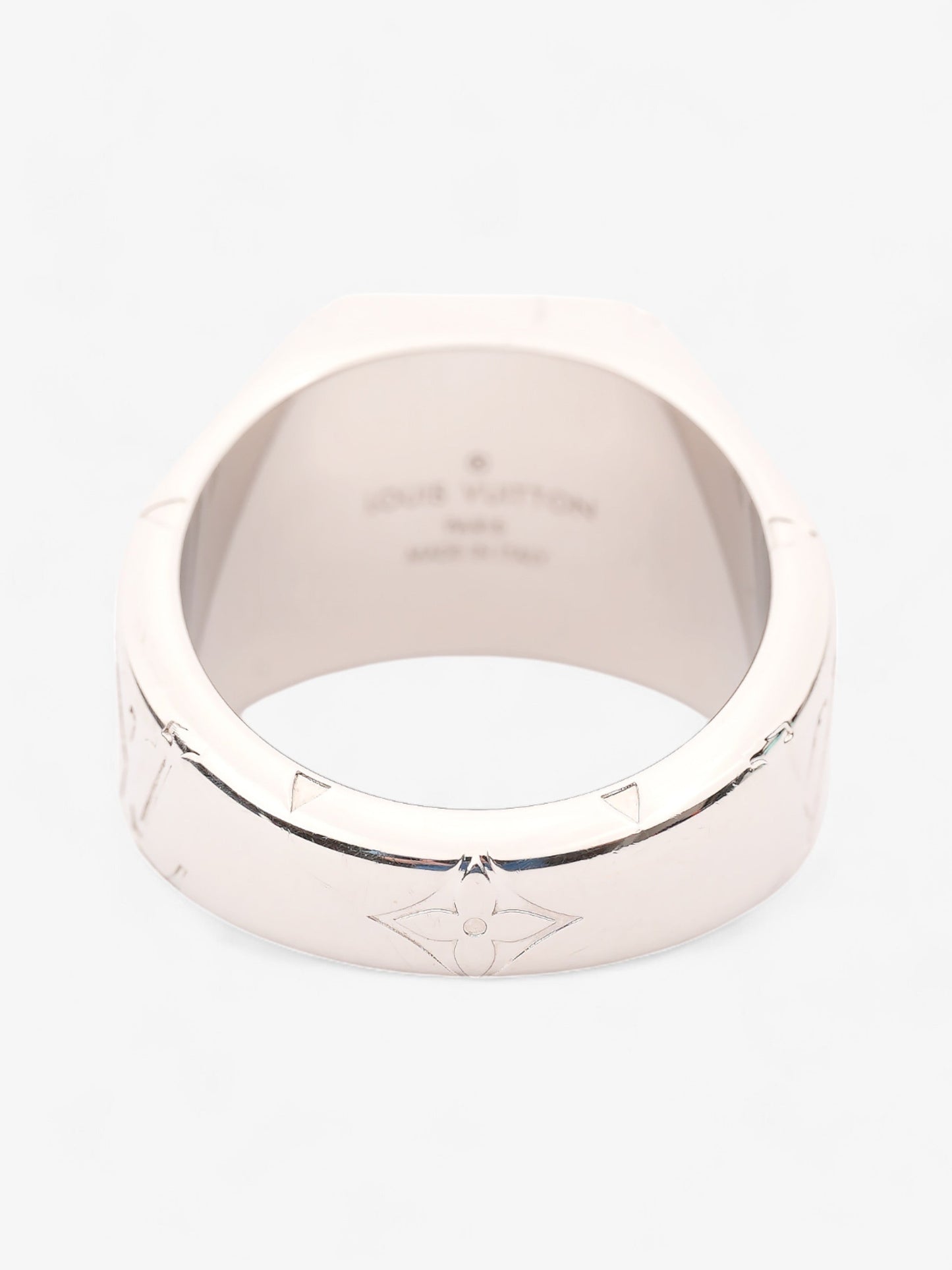 Louis Vuitton Monogram Signet Ring Silver Base Metal Large - 63mm