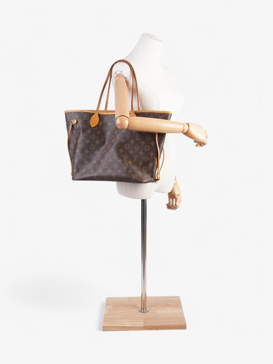 Louis Vuitton Neverfull Monogram Coated Canvas MM