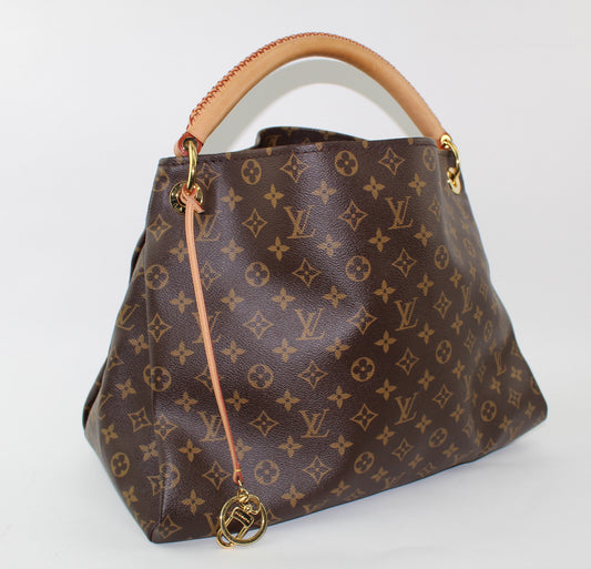 LOUIS VUITTON ARTSY MM MONOGRAM