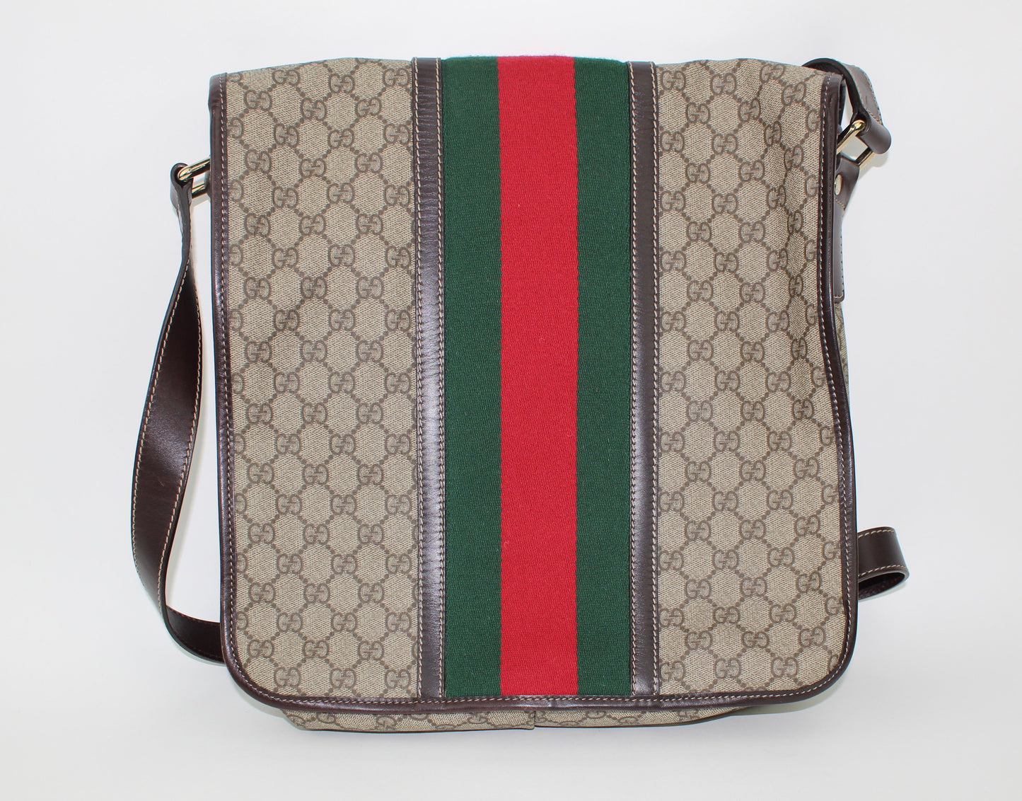 GUCCI VINTAGE WEB FLAP MESSENGER GG SUPREME BAG