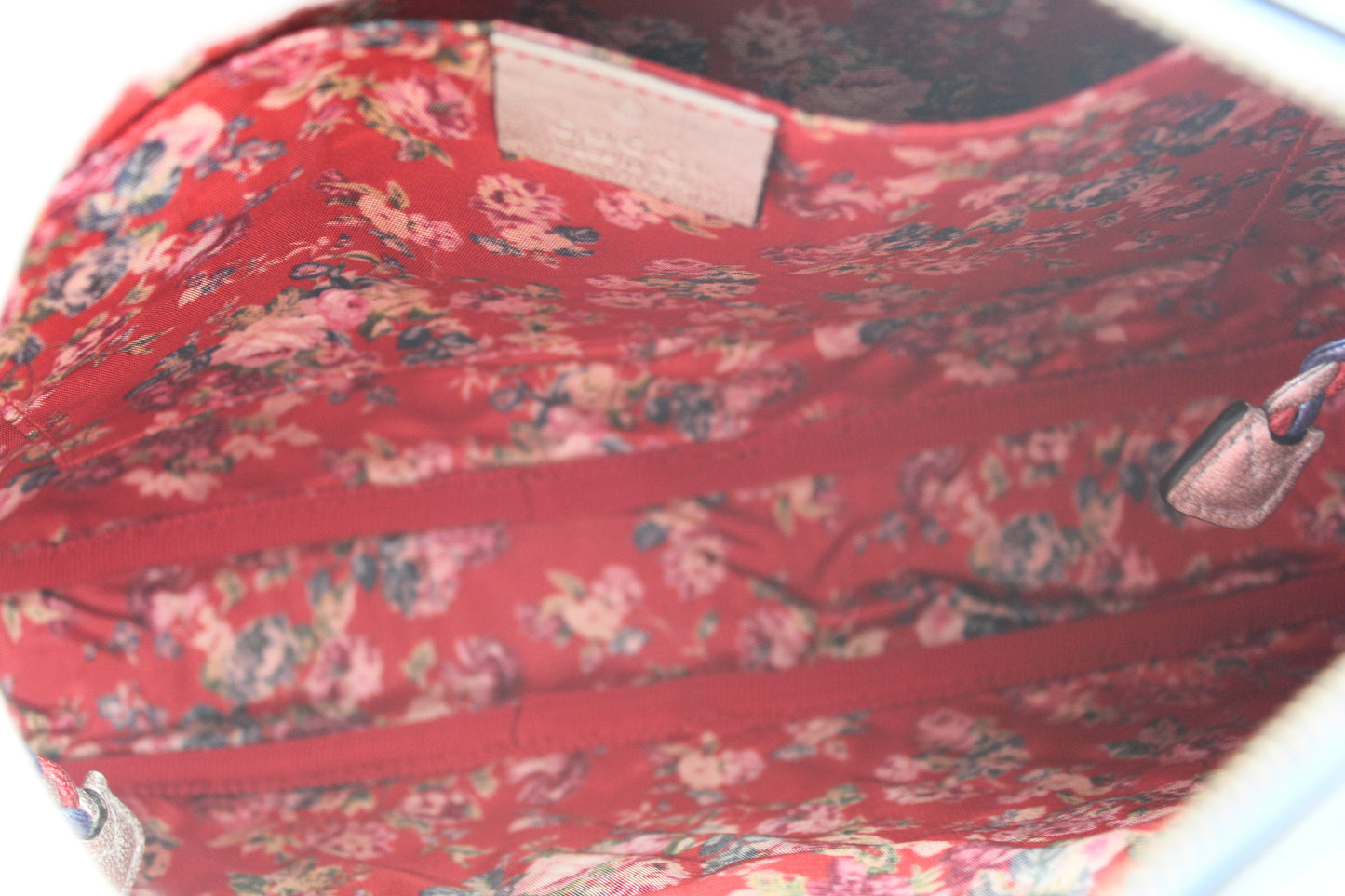 Gucci Laminated Trapuntata Camera Bag