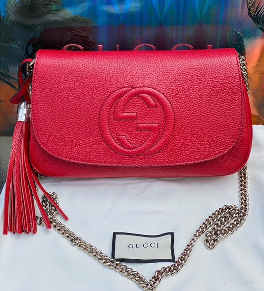 Gucci Soho Chain Medium Crossbody Red