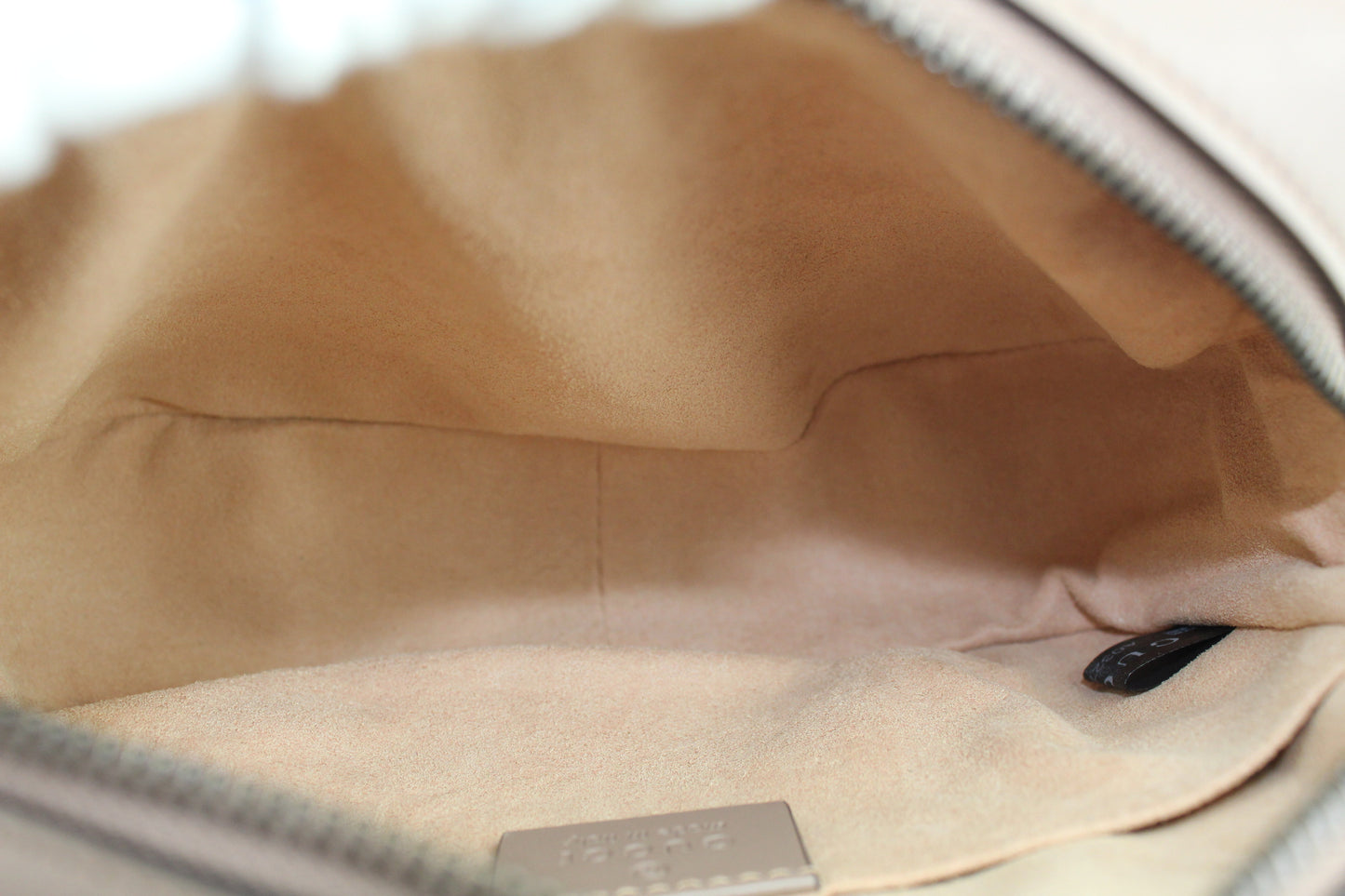 GUCCI MATELASSE MINI CROSSBODY BAG NUDE