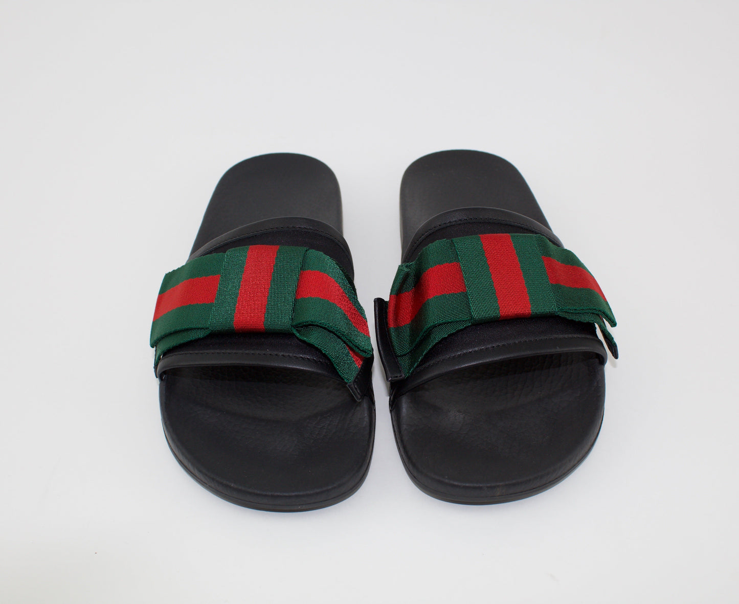 GUCCI PURSUIT BOW SLIDE SANDAL