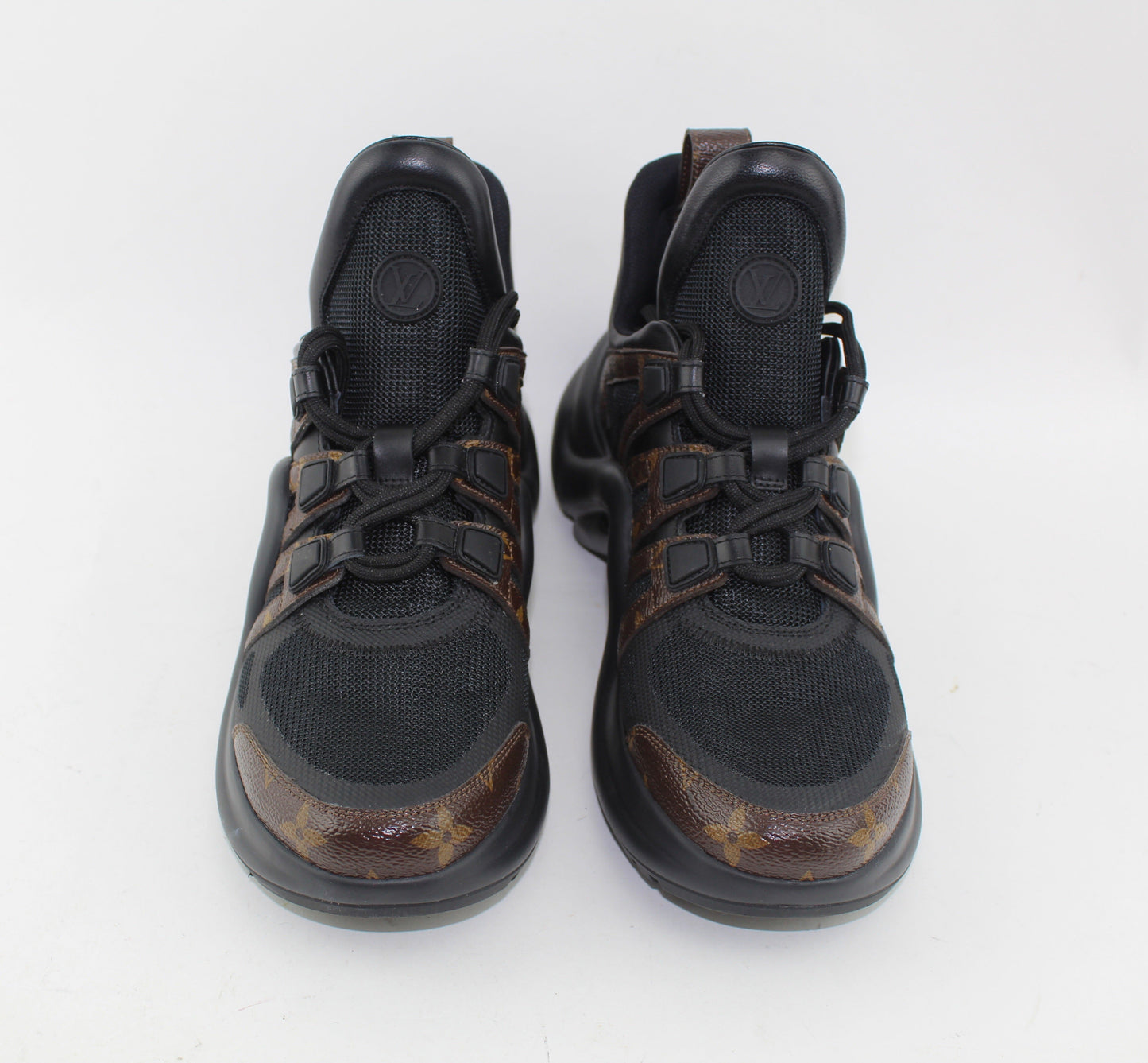 LOUIS VUITTON ARCHLIGHT SNEAKER size 38.5