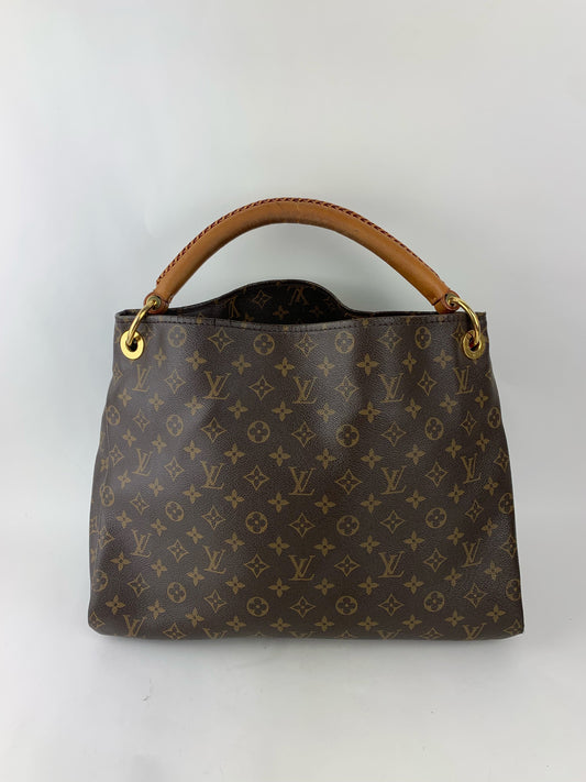 LOUIS VUITTON ARTSY MM