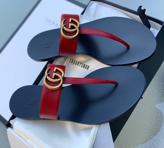 GUCCI LEATHER THONG SANDAL size 38.5
