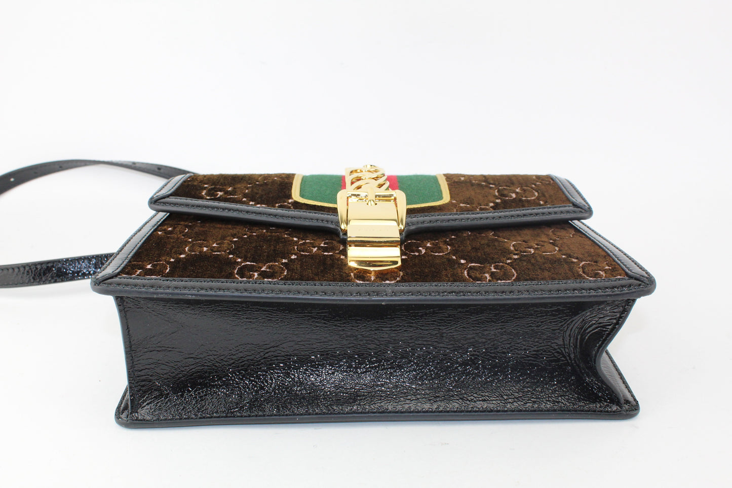 Gucci Sylvie Shoulder Bag GG Velvet Small Brown )