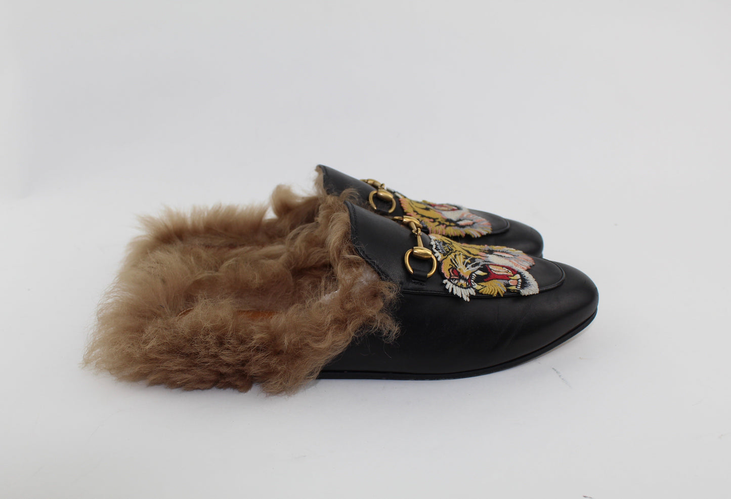 GUCCI PRINCETOWN EMBROIDERED TIGER SLIPPERS