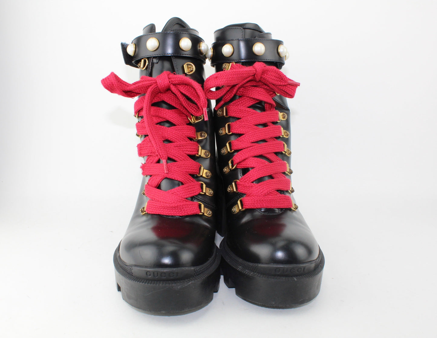 Gucci Leather Ankle boots