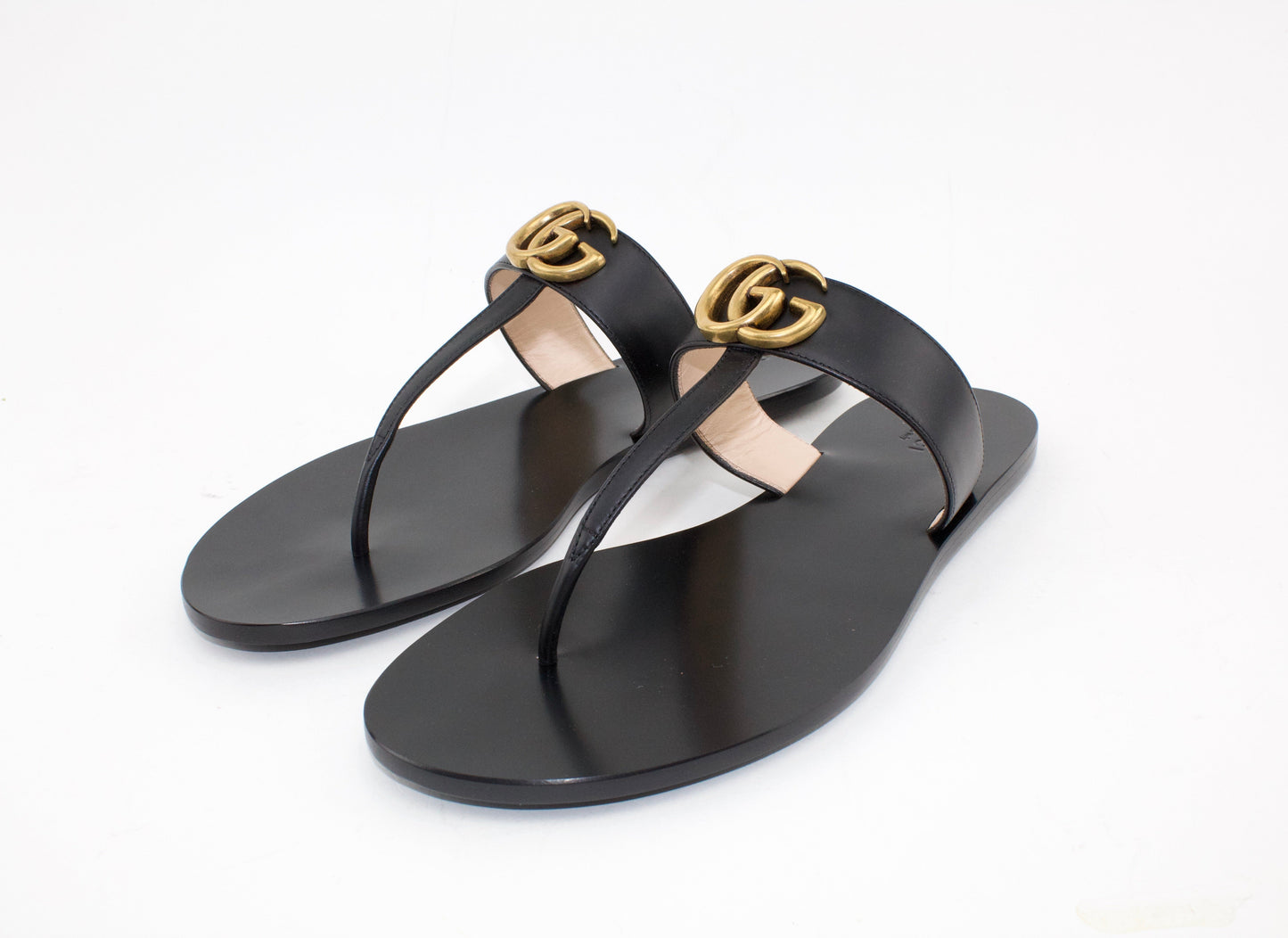 Gucci Leather Thong Sandal with double GG