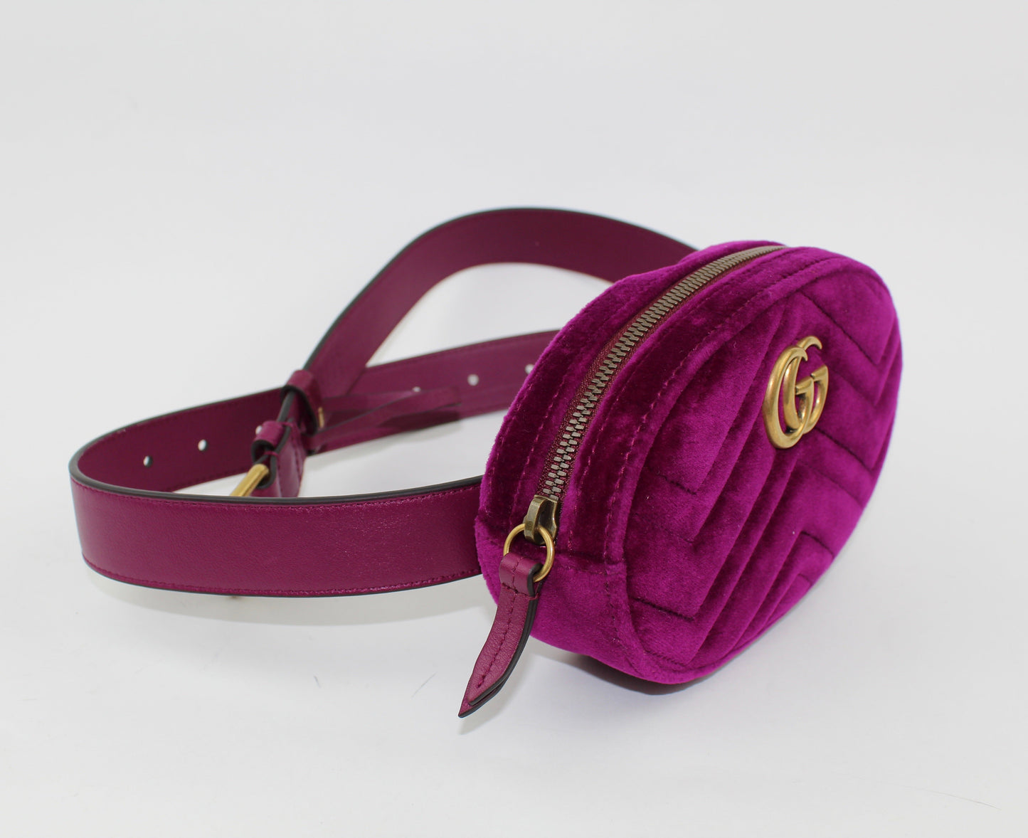 GUCCI SMALL MARMONT VELVET BELT BAG