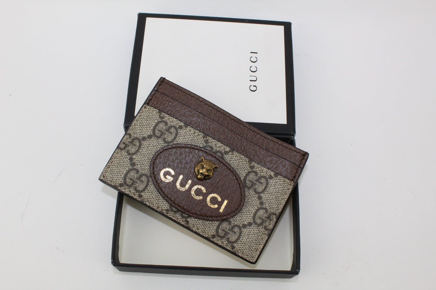 GUCCI GG SUPREME CARD CASE