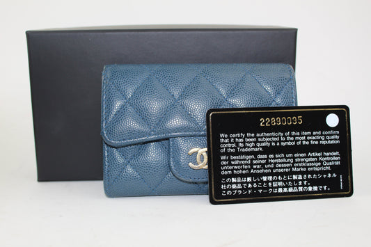 CHANEL CAVIAR CARD HOLDER