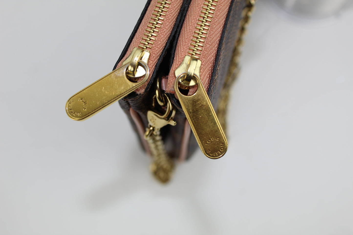 LOUIS VUITTON DAMIER EBENE DOUBLE ZIP POCHETTE