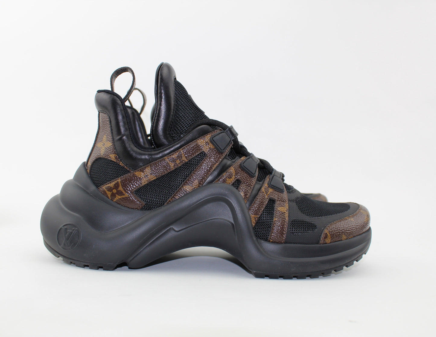 LOUIS VUITTON ARCHLIGHT SNEAKER