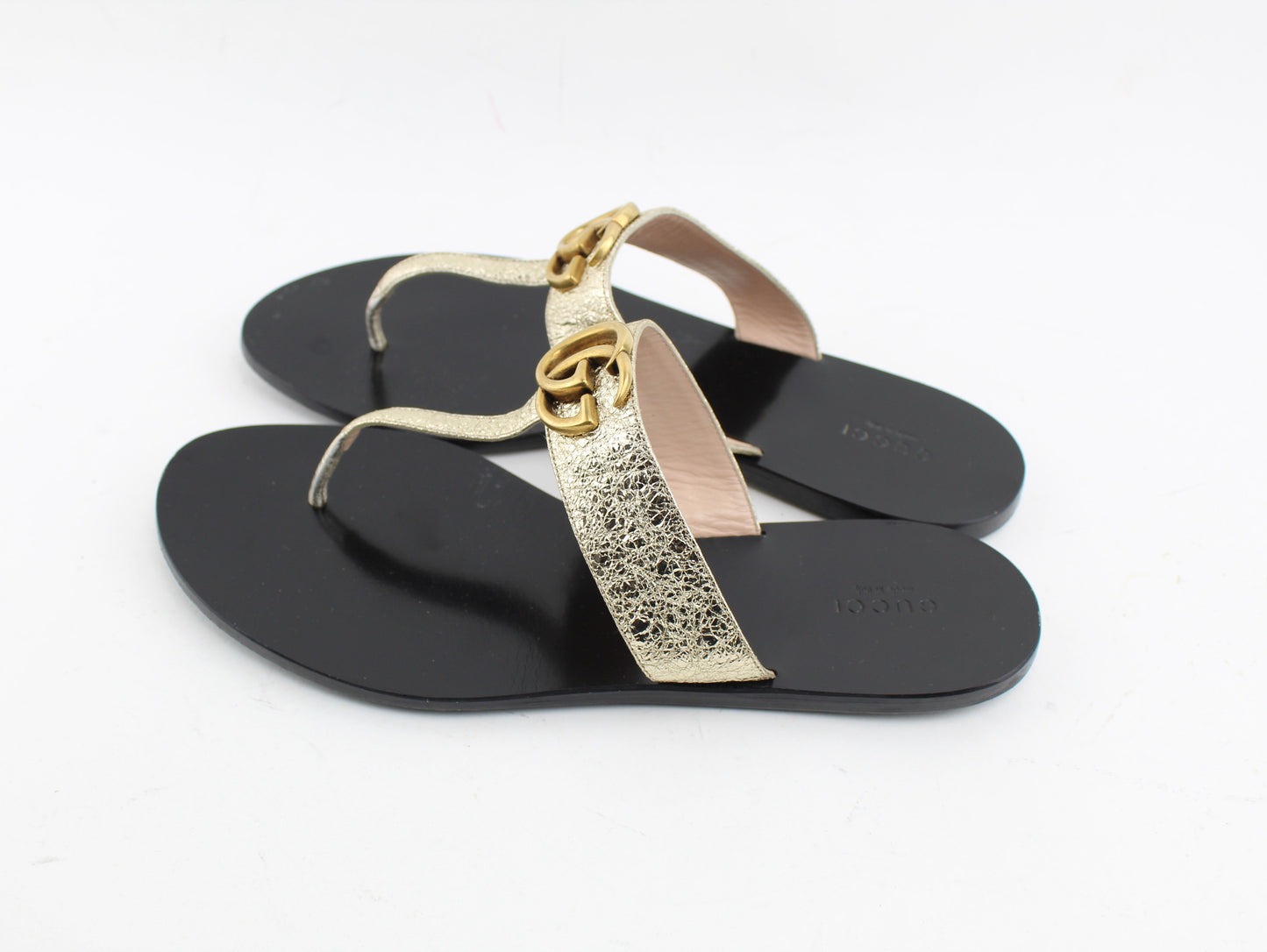 GUCCI LEATHER THONG SANDAL SIZE 41
