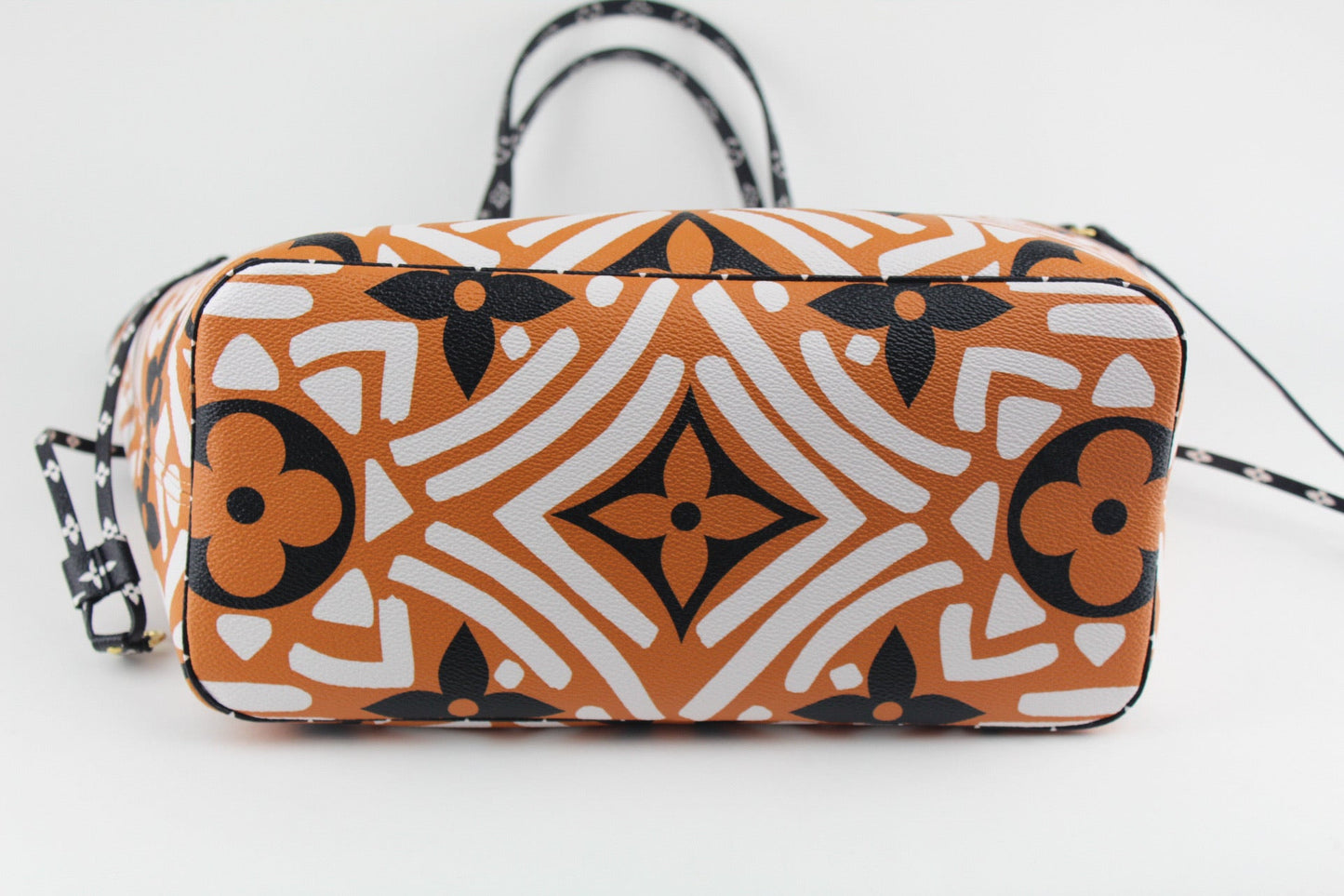 LOUIS VUITTON CRAFTY NEVERFULL MM