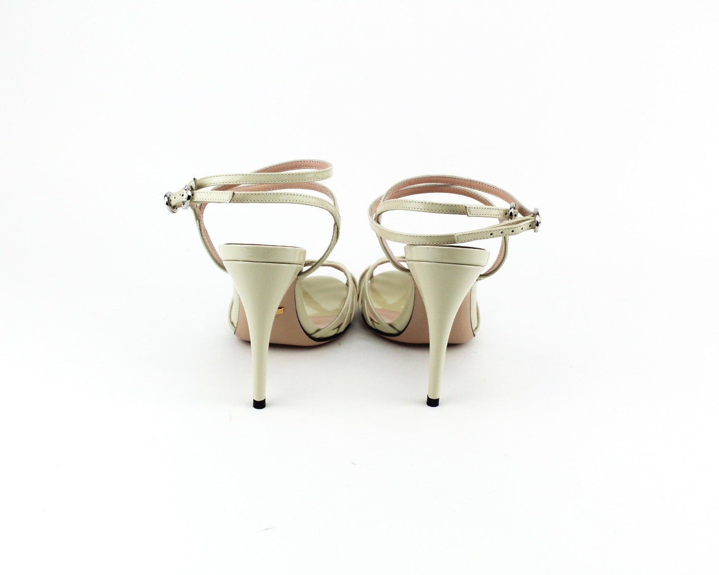 GUCCI PATENT LEATHER SANDALS SIZE 38