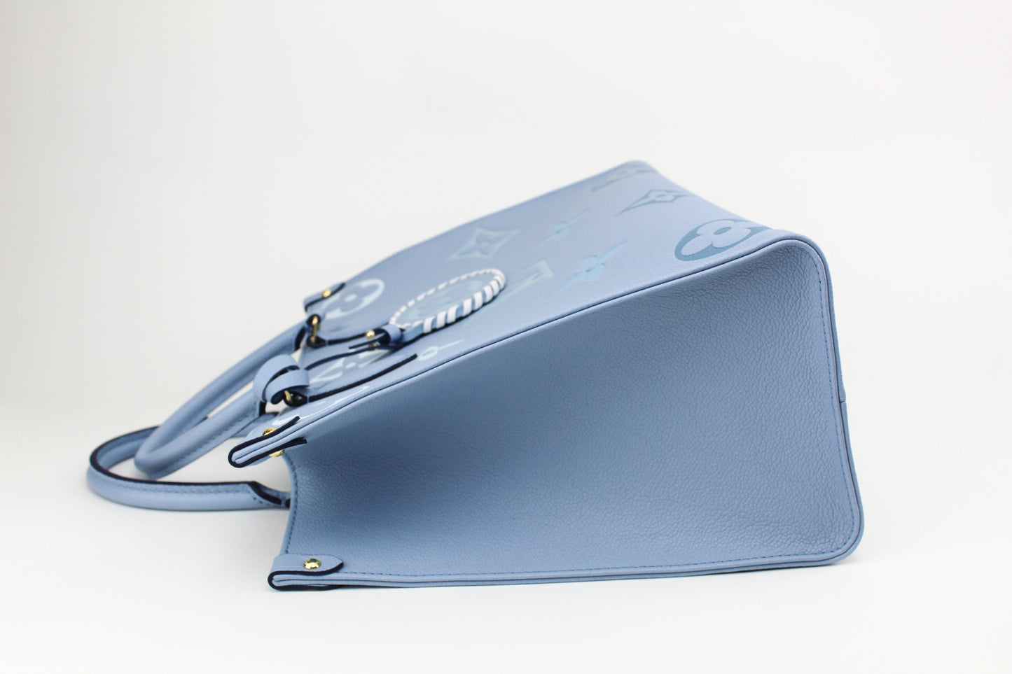 Louis Vuitton  OntheGo MM Summer Blue