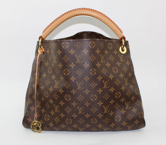 LOUIS VUITTON ARTSY MM MONOGRAM