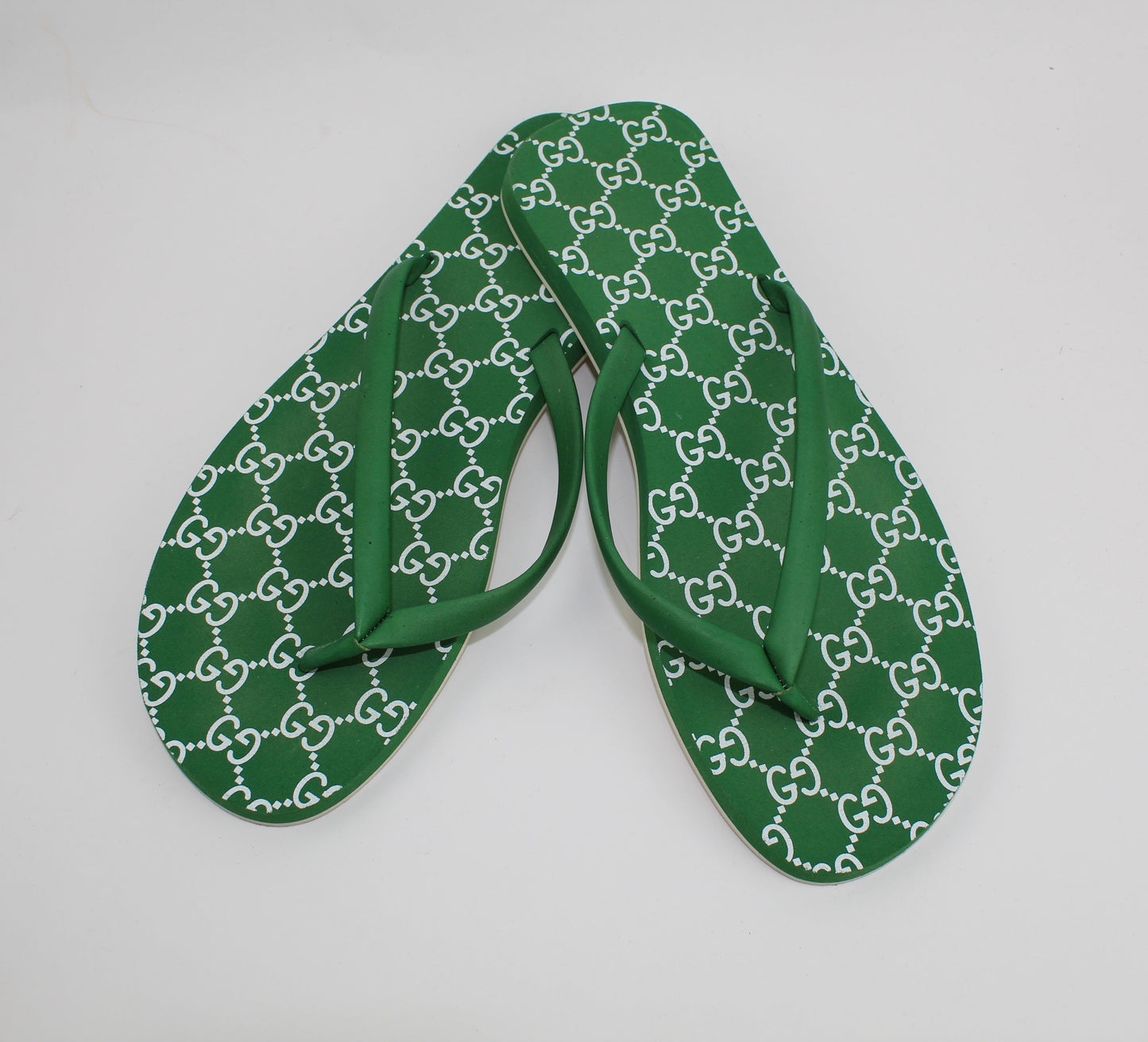 GUCCI LEATHER THONG FLIP FLOPS