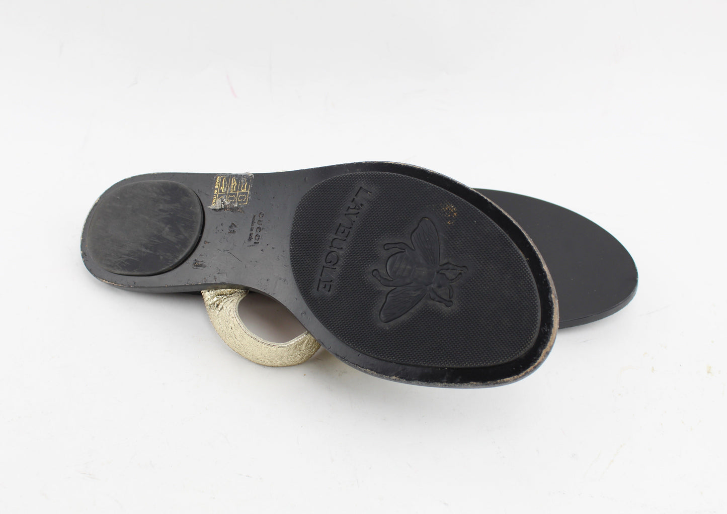 GUCCI LEATHER THONG SANDAL SIZE 41