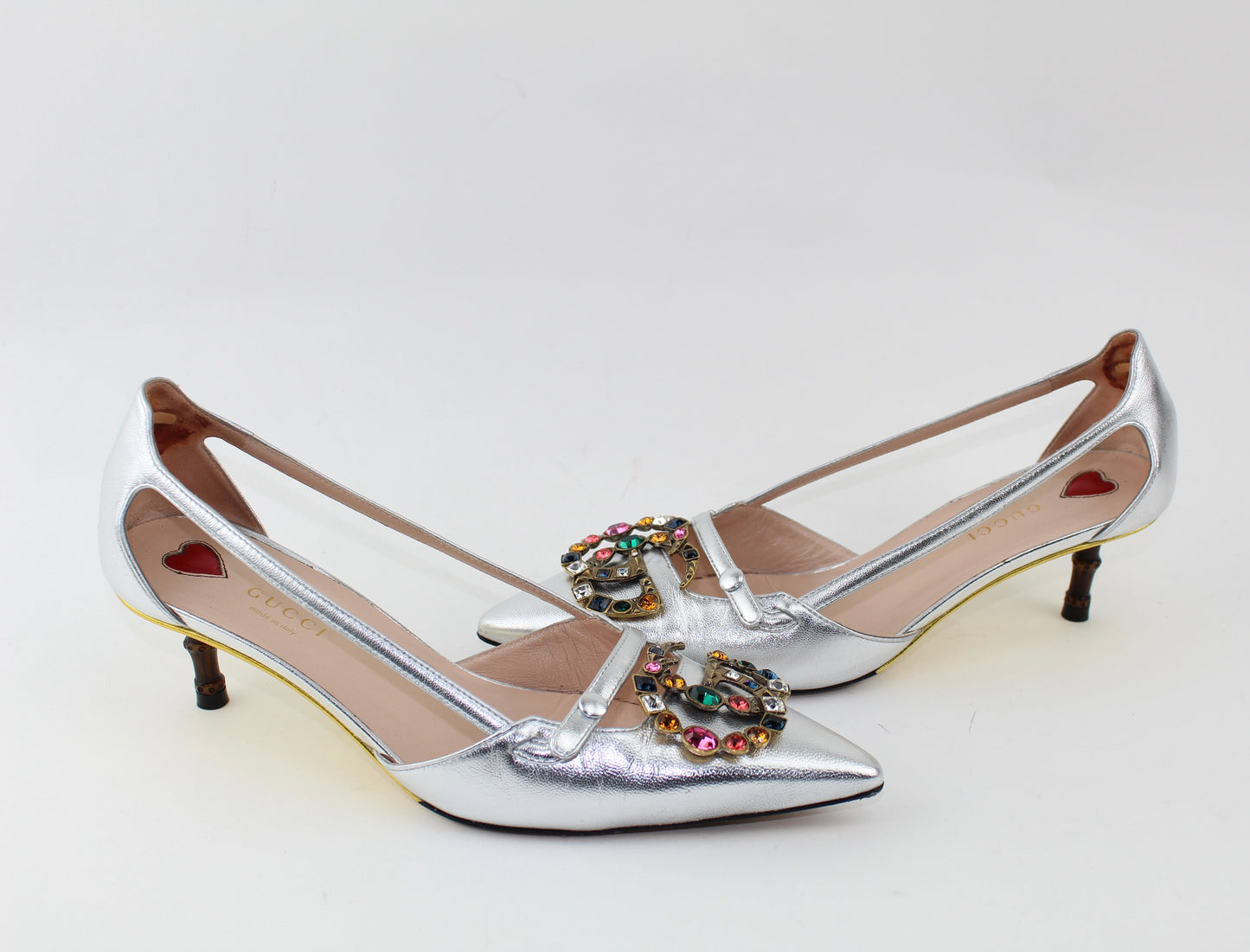 GUCCI METALLIC LEATHER PUMP WITH CRYSTAL DOUBLE G