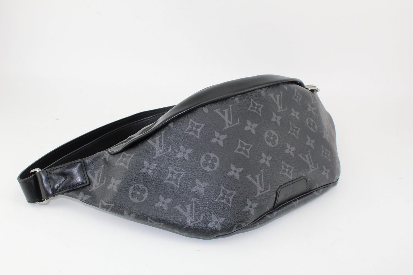 Louis Vuitton Discovery Bumbag